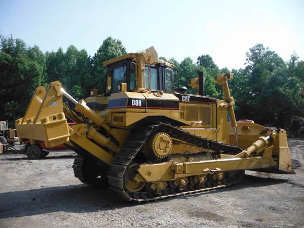 Renta de Tractor Bulldozer Cat D8R en Acapulco
